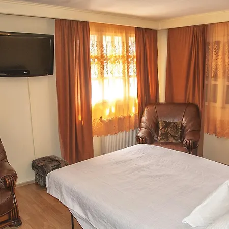 Siesta Motel